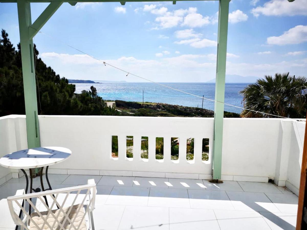 Kathys Island Retreat Aparthotel Adia Exterior photo
