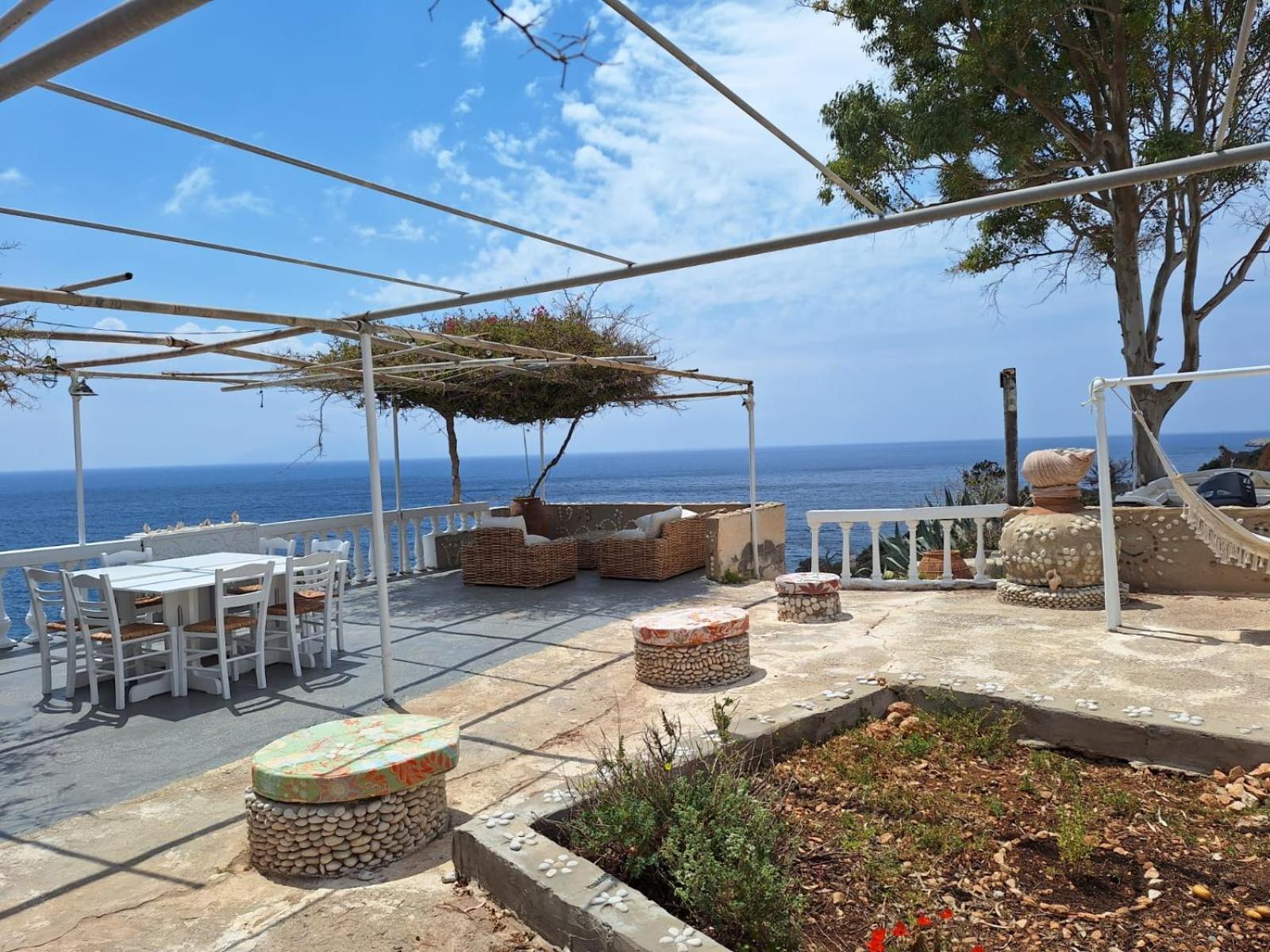 Kathys Island Retreat Aparthotel Adia Exterior photo